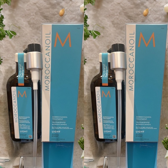 Moroccanoil Other - Moroccanoil Oil Hair Light Treatment 6.8 oz